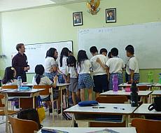 Gain teaching experience with real ESL students