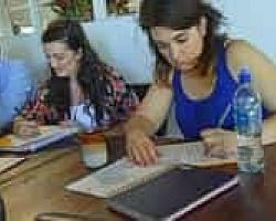 TEFL Trainees studying at Costa Rica Center