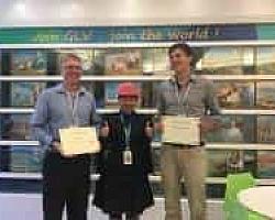 TEFL graduates in Zhuhai